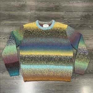 Yitai radio star unisex sweater size medium